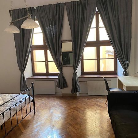 Main Square 18 King Apartament Красков Екстериор снимка