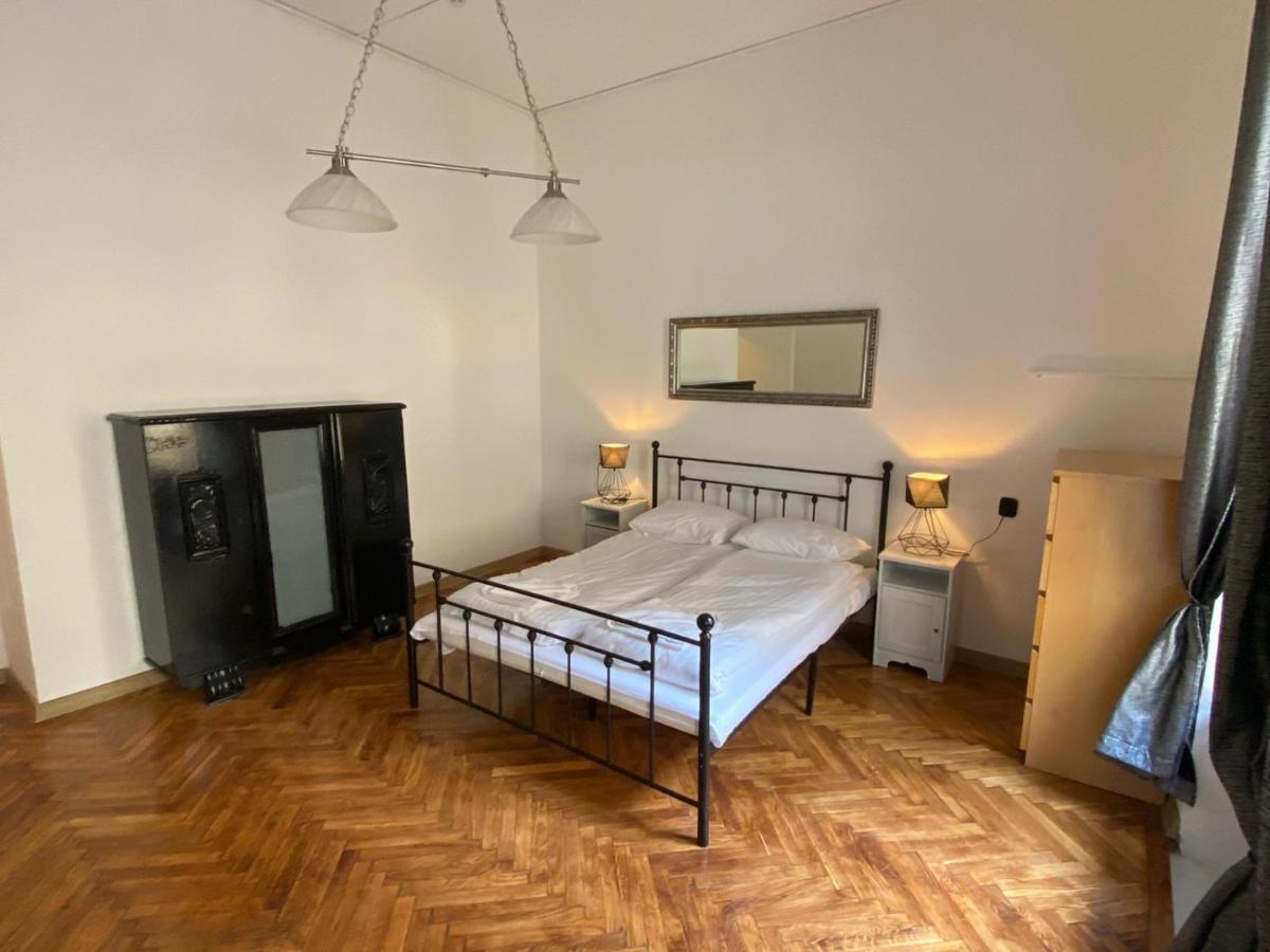 Main Square 18 King Apartament Красков Екстериор снимка
